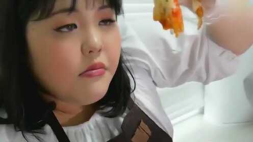 肉饼妹王真最新视频，背景、影响与地位揭秘