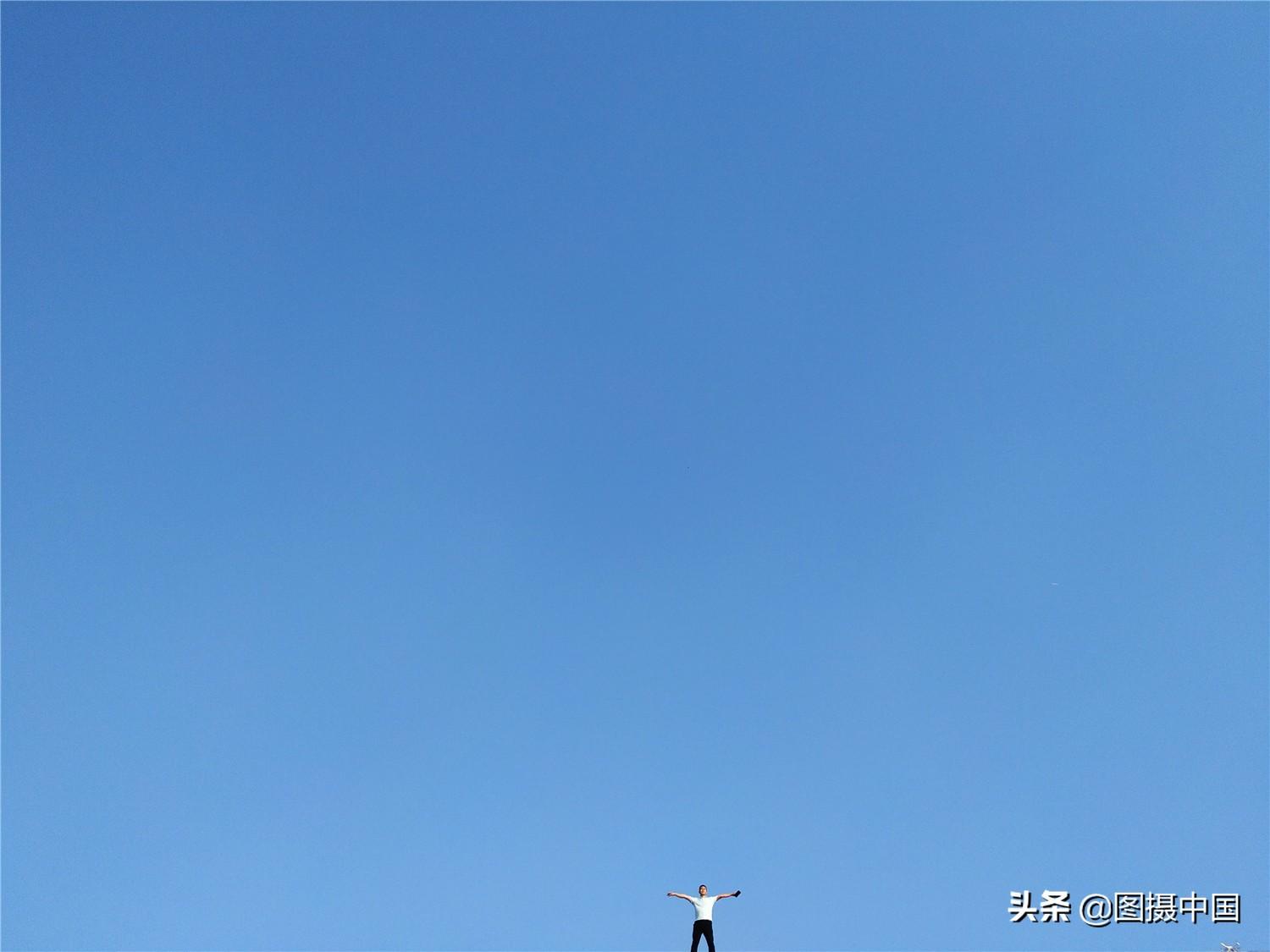 罗定e天空最新招工，时代背景下的招工新篇章探索