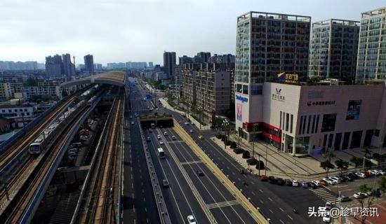 郫县犀浦土地拍卖背后的故事，巷弄间独特小店与土地市场的关联