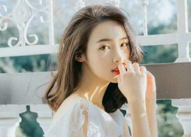 微信名精选，简单气质女，时尚个性完美结合
