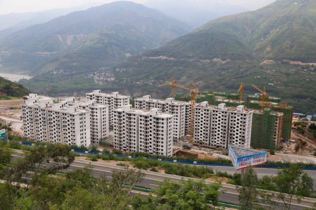 巧家县搬迁最新动态及自然美景探索，追寻内心平静之旅