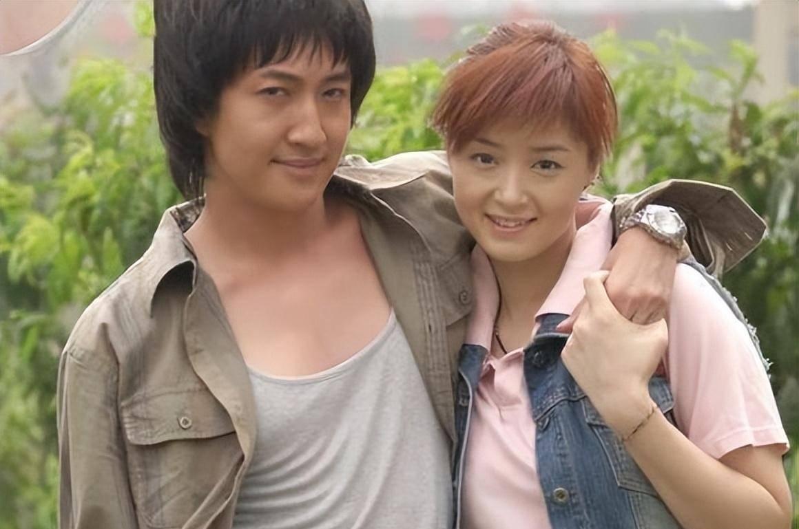 蒋欣，演艺界的璀璨明珠，星辉熠熠的传奇演员
