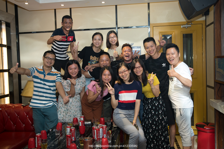 重温青春时光，同学聚会电影回顾与分享
