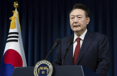 科技巨头引领全球变革，最新国际新闻综述与深度分析