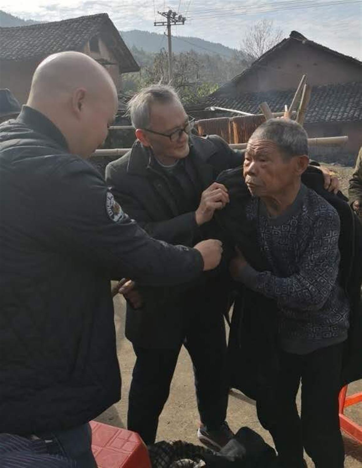 茶油作用与功效详解，价格及自然美景旅行探索