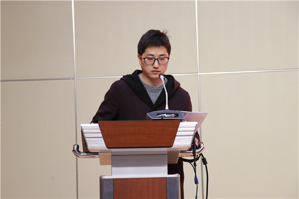 演员邱辉,演员邱辉，星光璀璨，演绎人生