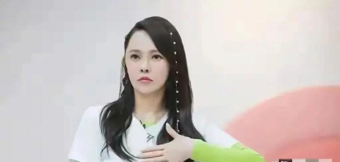 不雅明星,不雅明星，从舞台的阴影到人生的光芒，如何点燃自信与成就之火