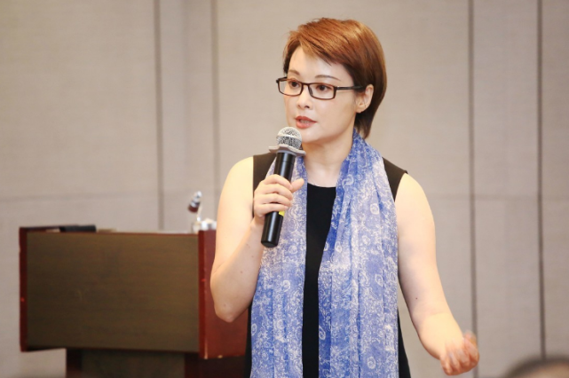 明星公益之旅，心灵与自然的完美交融