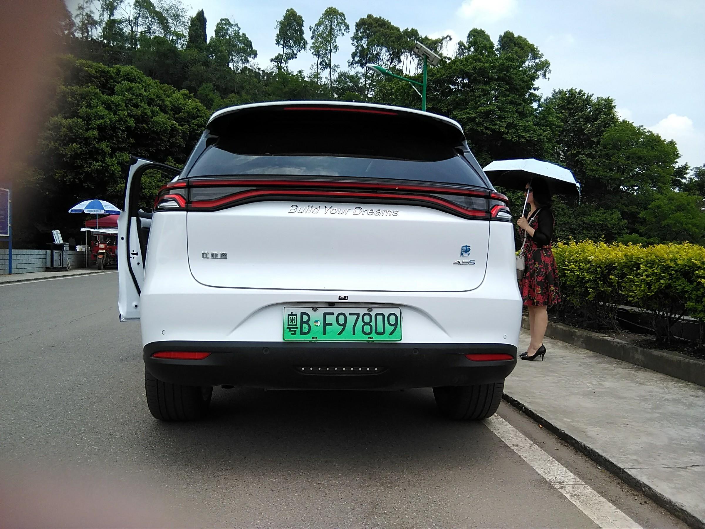 比亚迪汽车全新车型价格表，实惠不容错过！