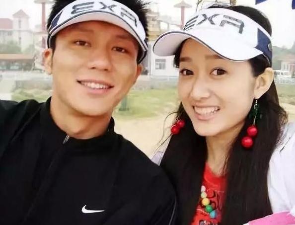 李晨女友的最新动态更新